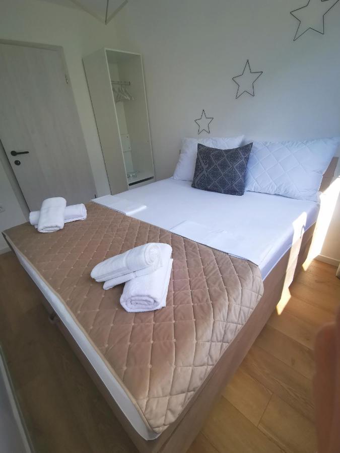 City Center Apartment Bravos Makarska Exteriör bild