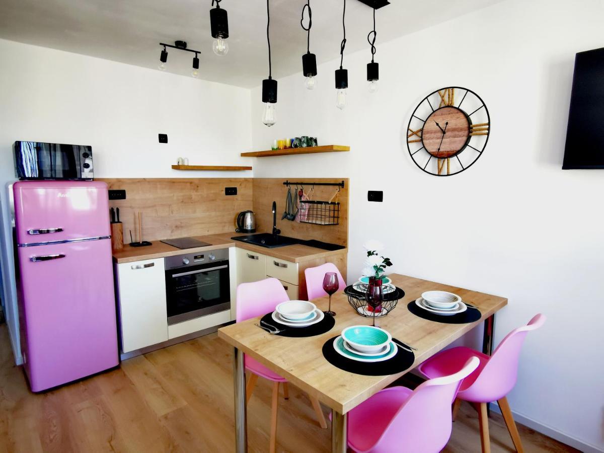 City Center Apartment Bravos Makarska Exteriör bild